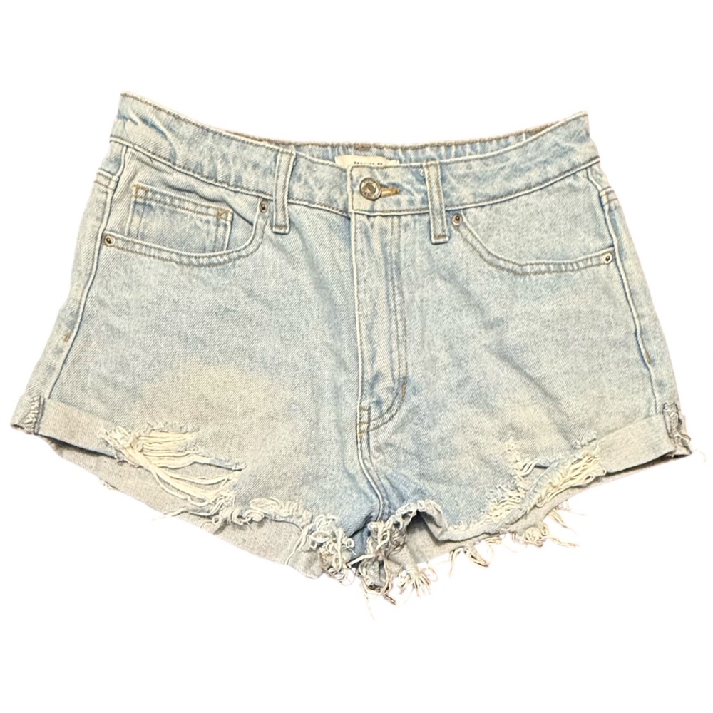 Forever 21 Light Wash Distressed Jean Shorts Size 28
